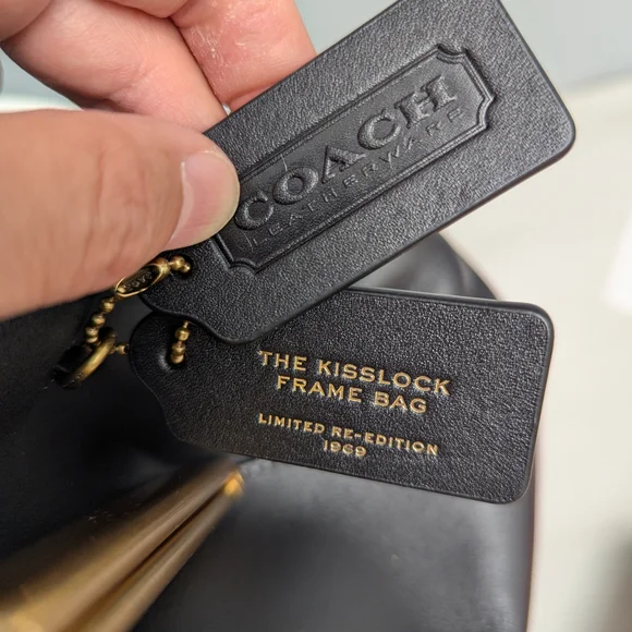 Coach Kisslock Frame Bag In Black/Large (1 Of 2) - Picture 5 of 11